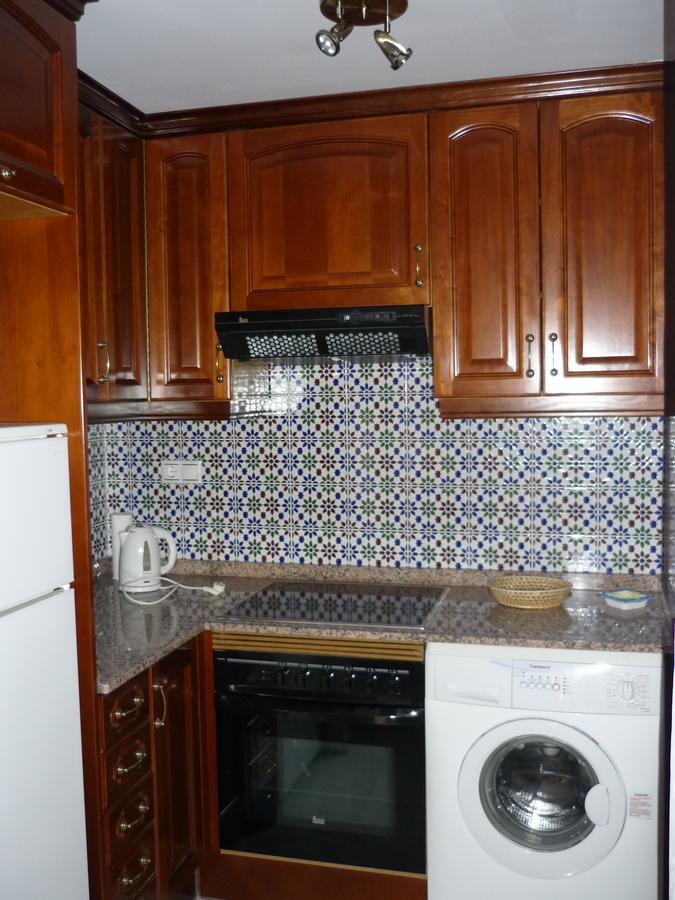 Апартаменты Apartamento Las Atalayas 3 Торевьиа Экстерьер фото
