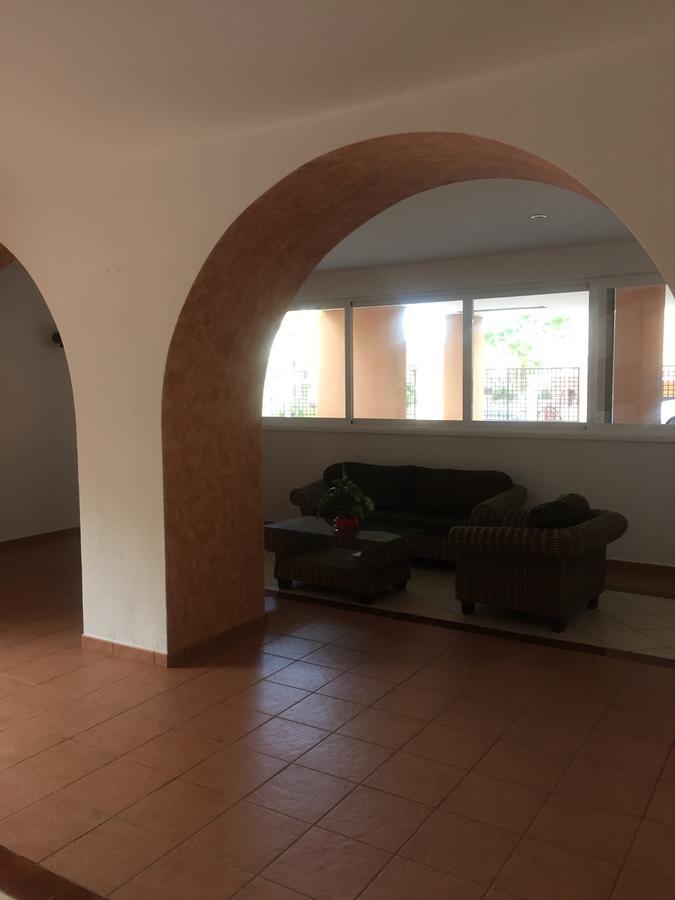Апартаменты Apartamento Las Atalayas 3 Торевьиа Экстерьер фото